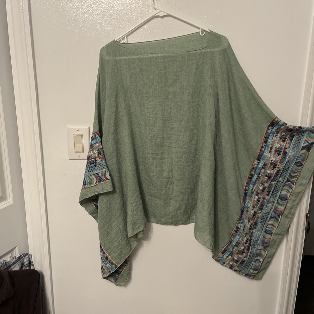 COVE Women's Lightweight Poncho Embroidered Cotton Blend One Size Green